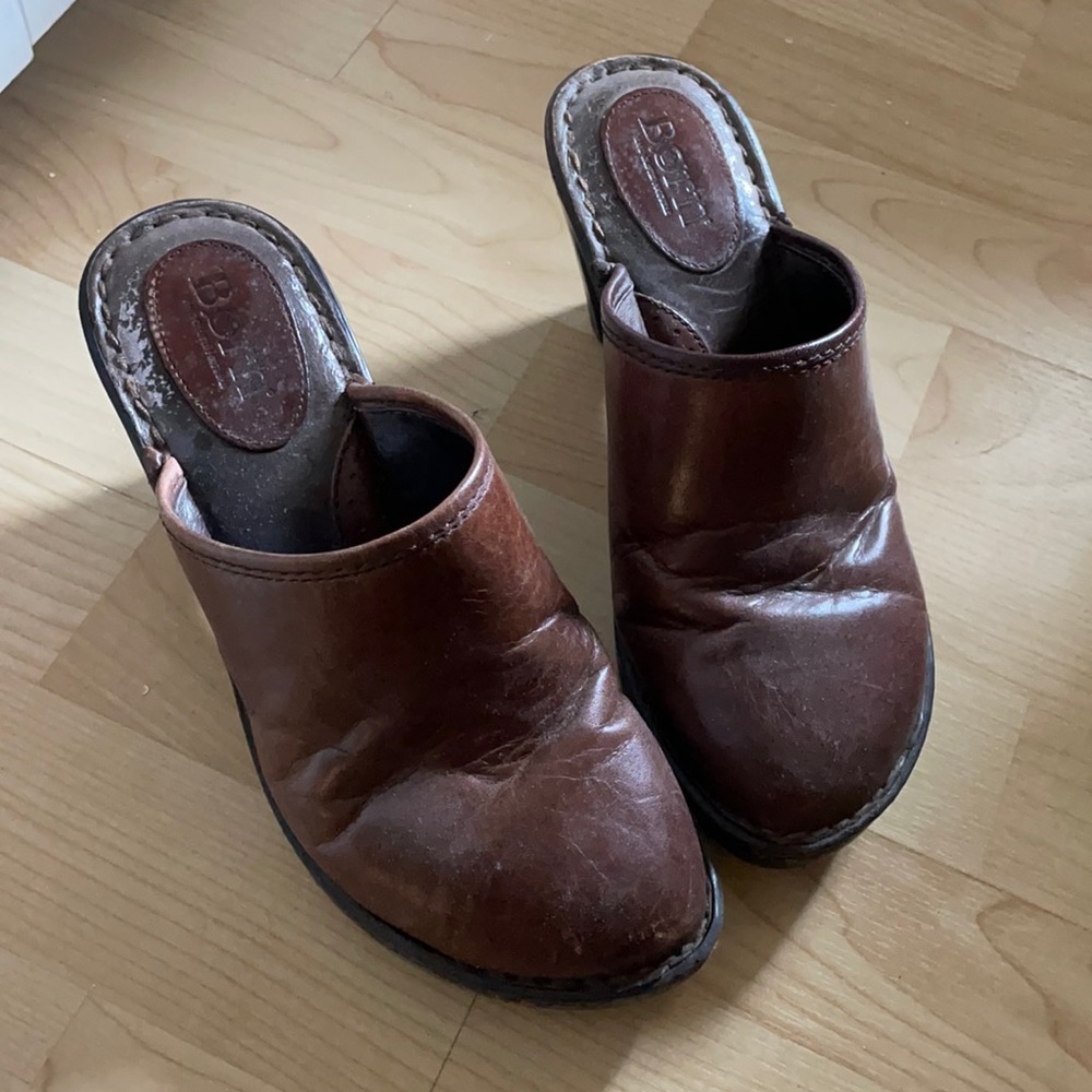 BORN leather dress shoe heels